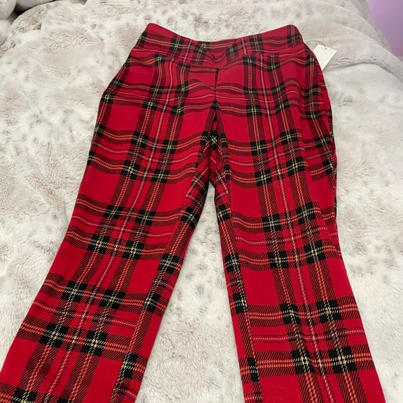 Bar III red plaid skinny pants - Picture 2 of 4